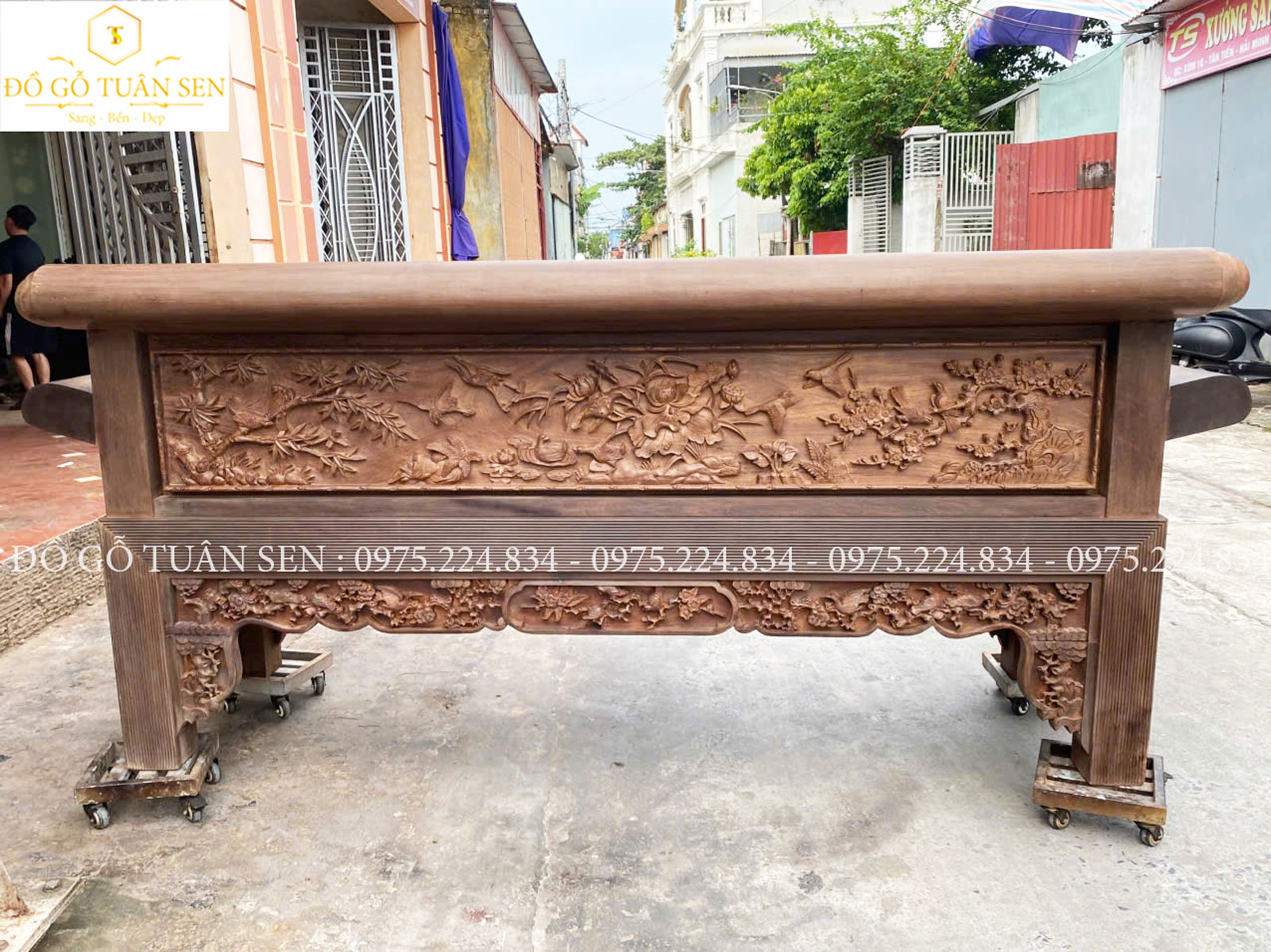 Nét đẹp nổi bật của bộ trường kỷ Khổng Lồ gỗ gụ  